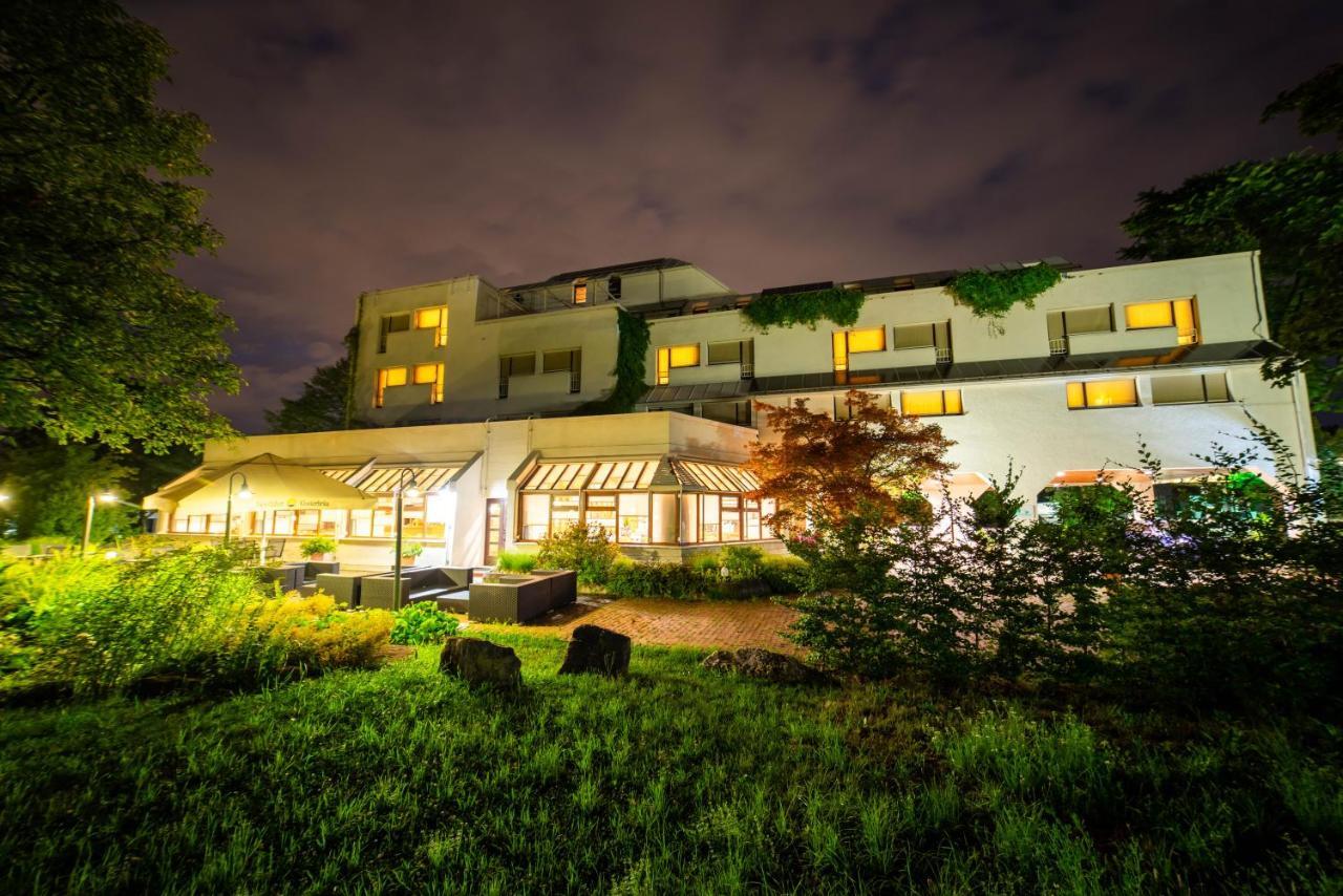 Stadt-Gut-Hotel Filderhotel Ostfildern Exteriör bild